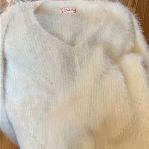 Women’s sweater size small